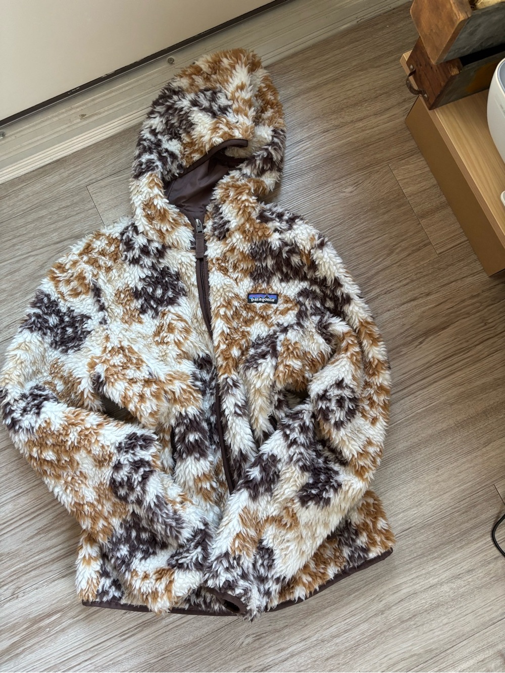 Patagonia Retro Fleece Hooded Fleece Jacket - Brown, Cream & Dark Brown Pattern